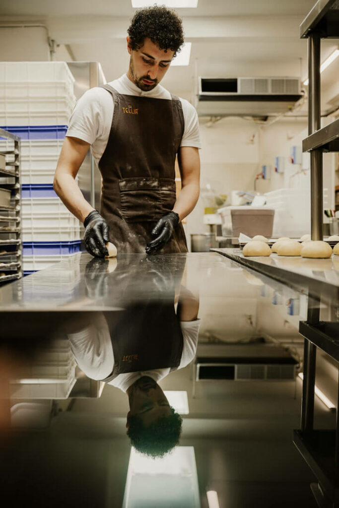 Tellia - Reportage fotografico pizza romana